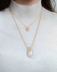 Cadena y dije Dorado Mano Hamsa Plata .925